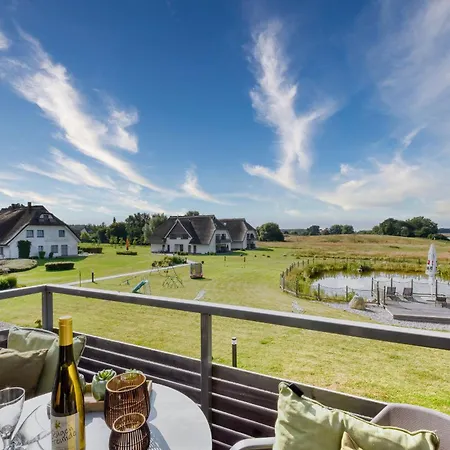 Seeschwalbe 12 Im Wreecher Idyll Ruegen By Ruyastay Putbus