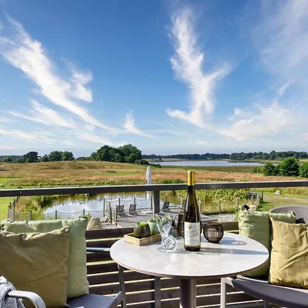 Seeschwalbe 12 Im Wreecher Idyll Ruegen By Ruyastay * Putbus